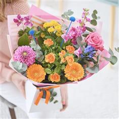 Summer Trending Hand-tied Without Lilies