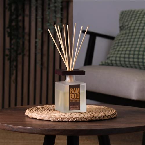 White Blossom &amp; Sandalwood Diffuser