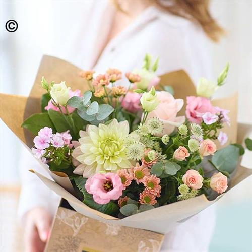 Classic Pastel Handtied