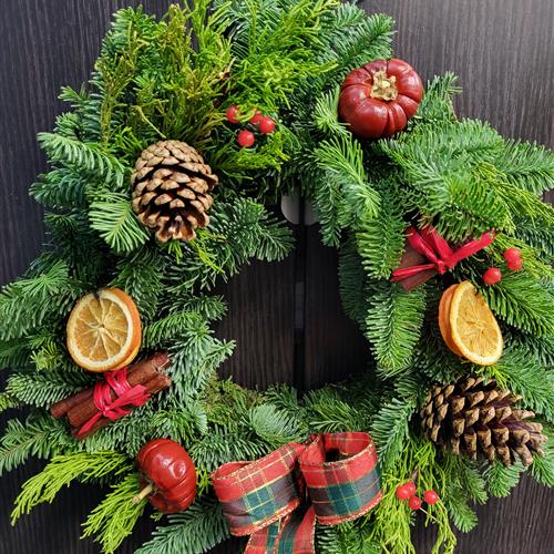 Traditional Xmas Door Wreath